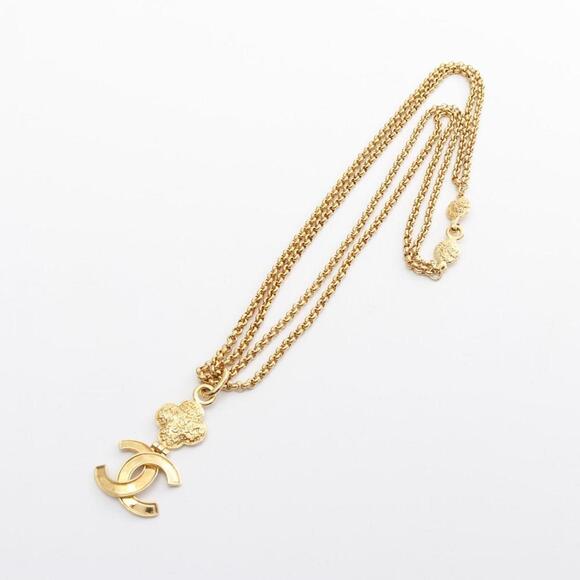 CHANEL Gold Logo Necklace - Picture 4 of 9